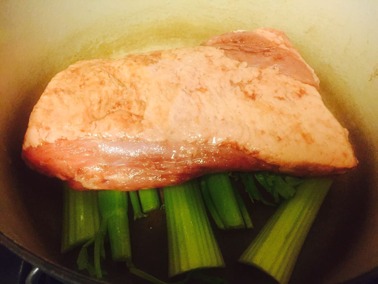 brisket-over-celery